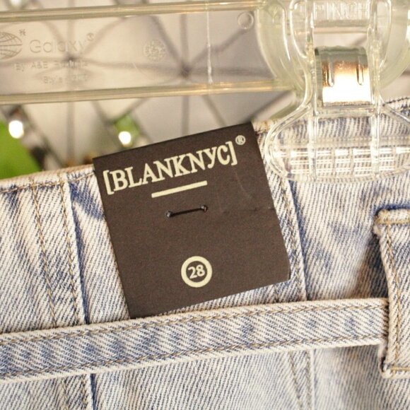 BlankNYC Pay Back Pleated High Rise Denim Shorts with Belt Blue Size 28 NWT - Picture 7 of 11